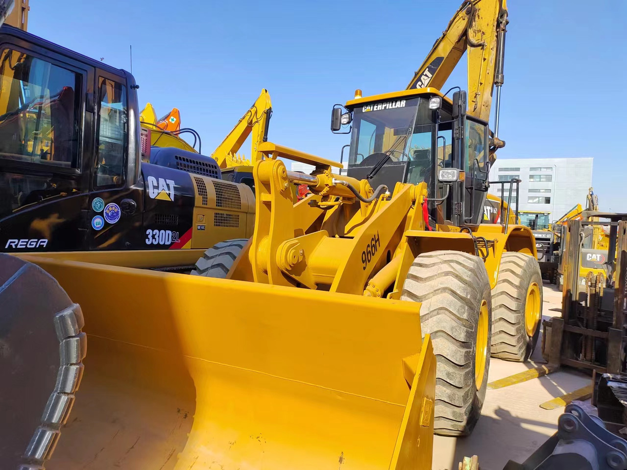 CATERPILLAR 966H CAT - Utovarivač točkaš: slika 3 CATERPILLAR 966H CAT - Utovarivač točkaš: slika 3