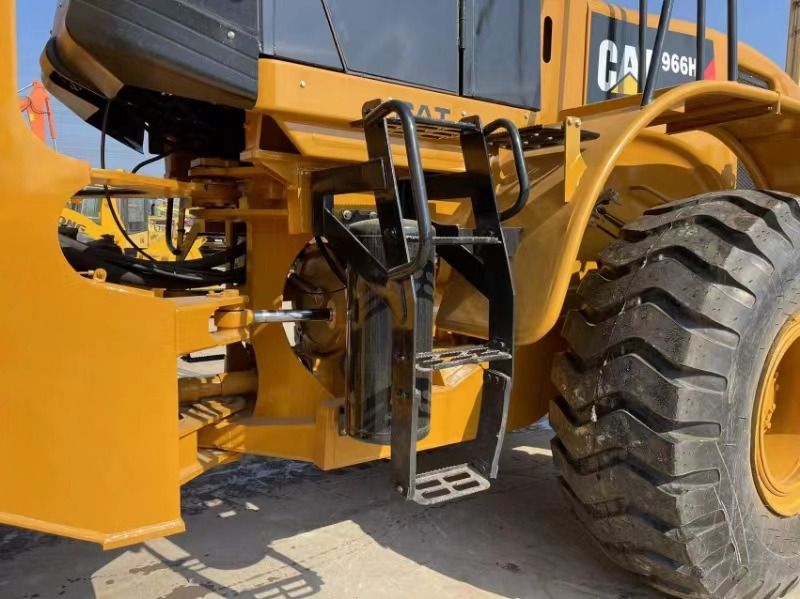 CATERPILLAR 966h - Utovarivač točkaš: slika 3 CATERPILLAR 966h - Utovarivač točkaš: slika 3
