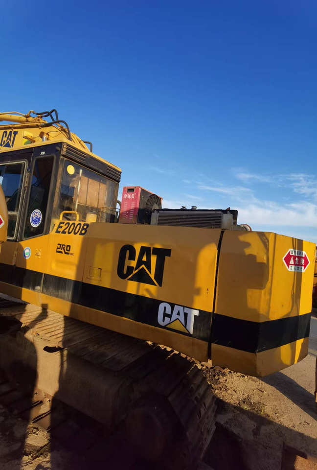 CATERPILLAR E200B - Bager guseničar: slika 3 CATERPILLAR E200B - Bager guseničar: slika 3
