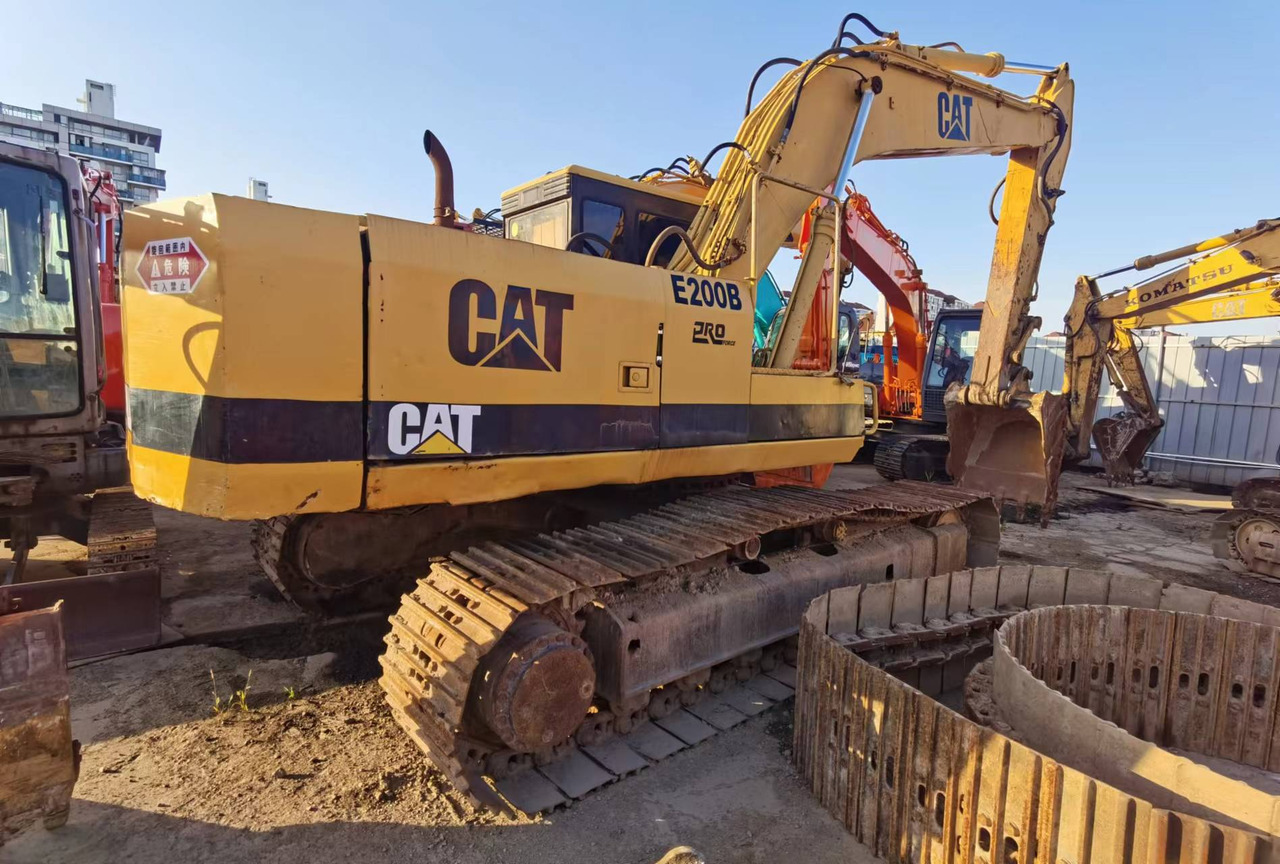 CATERPILLAR E200B - Bager guseničar: slika 1 CATERPILLAR E200B - Bager guseničar: slika 1