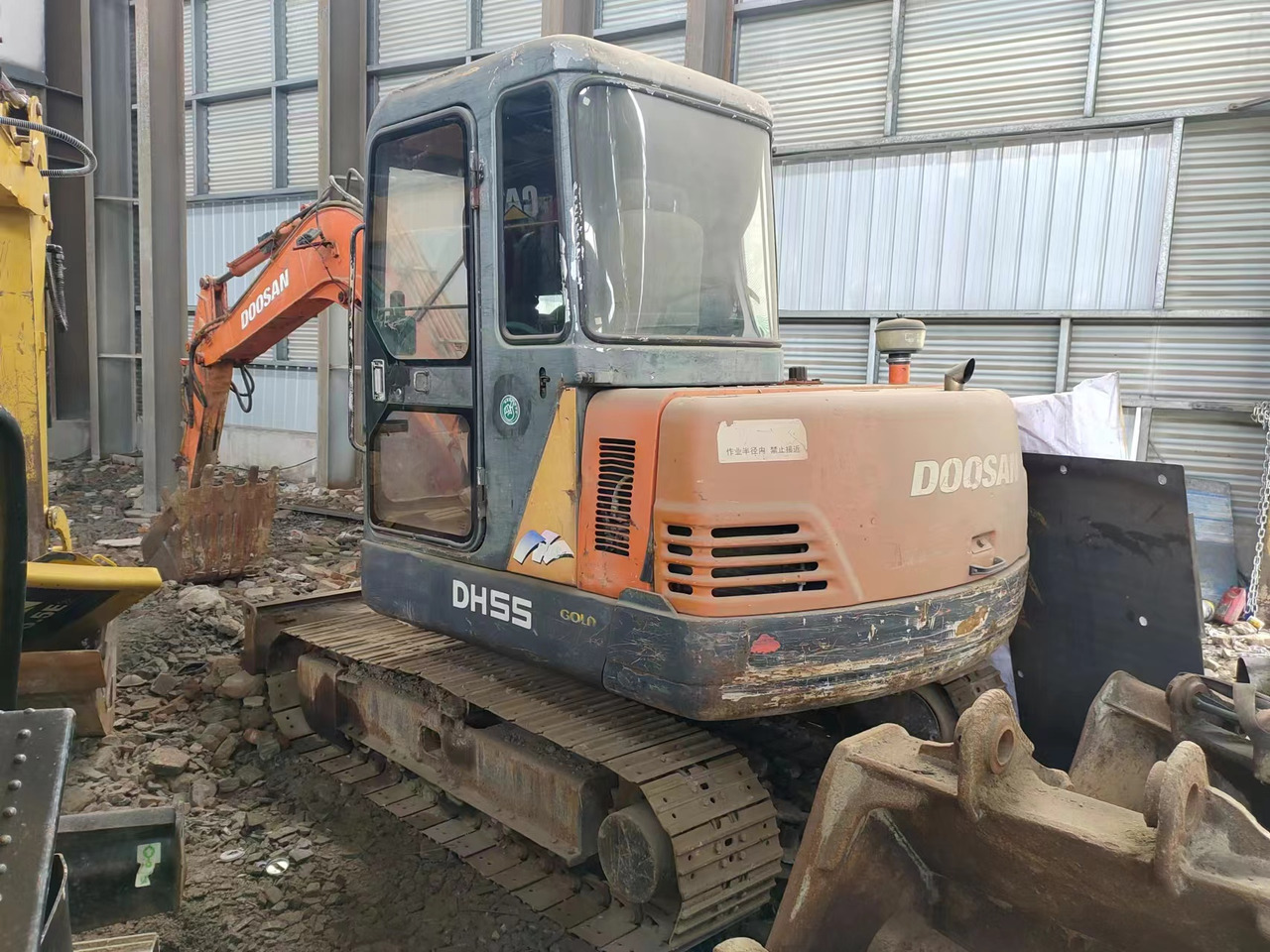 DOOSAN DH55 - Mini bager: slika 2 DOOSAN DH55 - Mini bager: slika 2