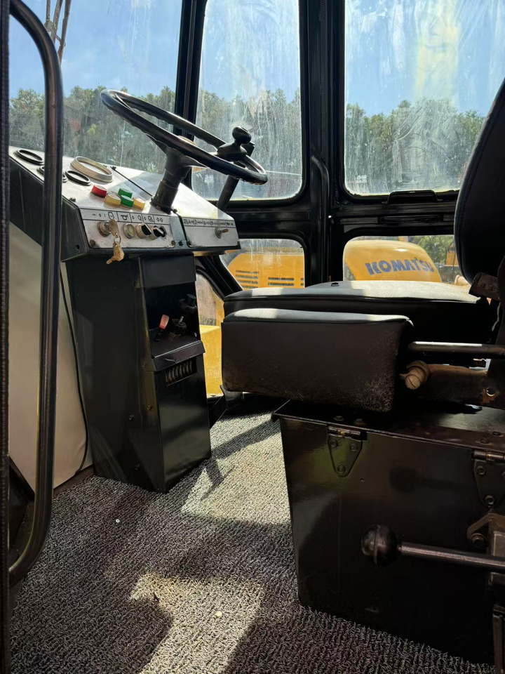 DYNAPAC CA30D - Kompaktor: slika 5 DYNAPAC CA30D - Kompaktor: slika 5