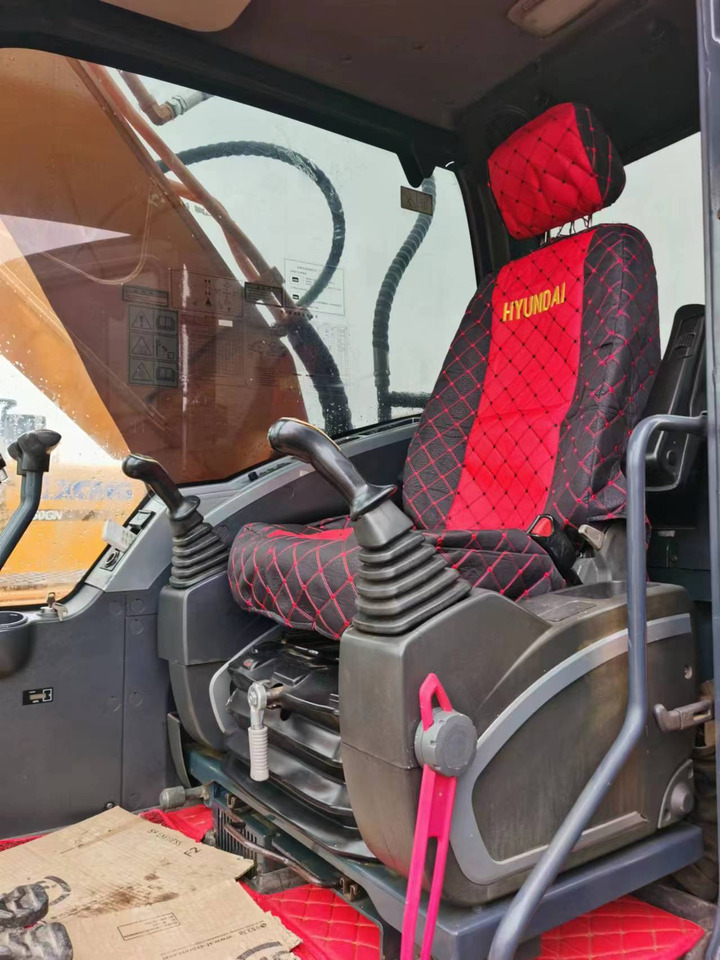 HYUNDAI 305LC-9T - Bager guseničar: slika 4 HYUNDAI 305LC-9T - Bager guseničar: slika 4