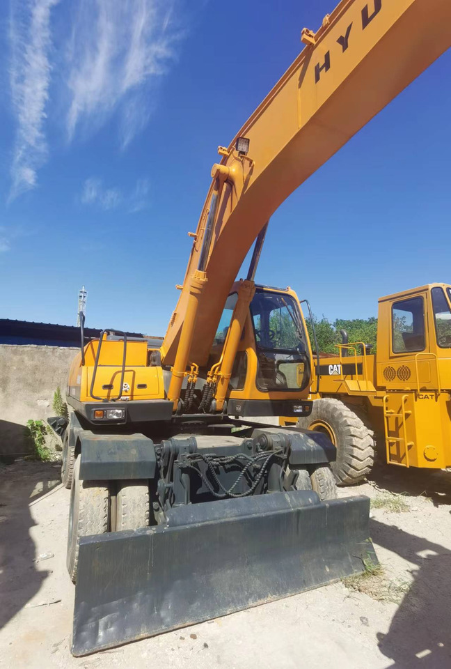 HYUNDAI ROBEX 210W-9 - Bager točkaš: slika 5 HYUNDAI ROBEX 210W-9 - Bager točkaš: slika 5