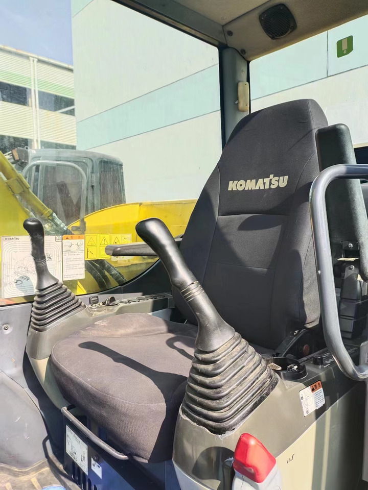 KOBELCO PC60 PC60-8 - Mini bager: slika 4 KOBELCO PC60 PC60-8 - Mini bager: slika 4