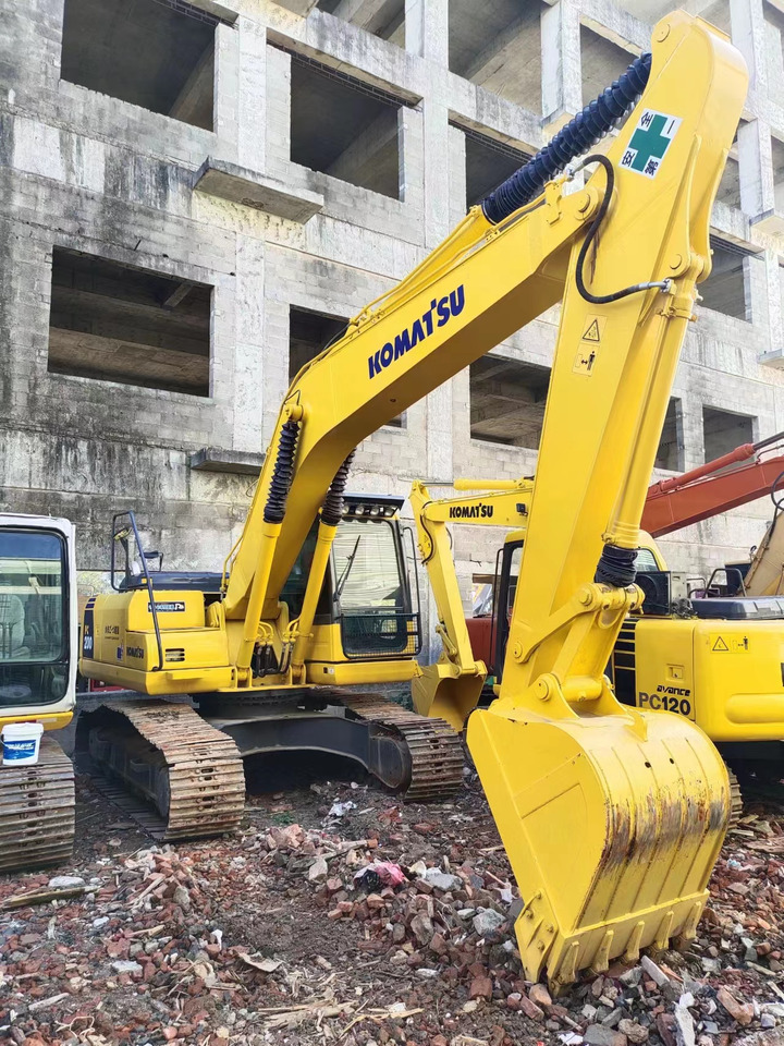 KOMATSU PC200-8 PC200-7 PC220-7 - Bager guseničar: slika 4 KOMATSU PC200-8 PC200-7 PC220-7 - Bager guseničar: slika 4
