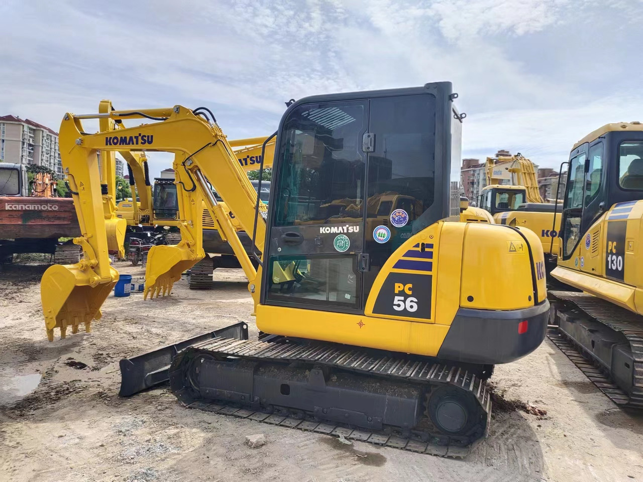 KOMATSU PC56 komatsu mini excavator PC55 PC60 - Mini bager: slika 2 KOMATSU PC56 komatsu mini excavator PC55 PC60 - Mini bager: slika 2