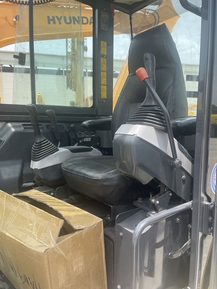 KOMATSU PC58 PC55 PC60 - Mini bager: slika 4 KOMATSU PC58 PC55 PC60 - Mini bager: slika 4