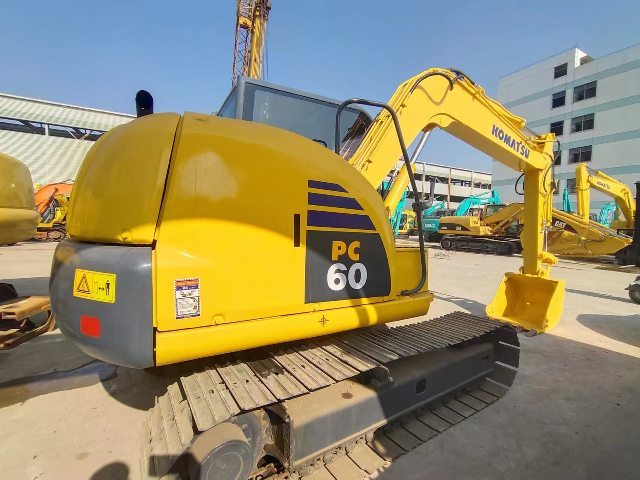 KOMATSU PC60-8 - Mini bager: slika 4 KOMATSU PC60-8 - Mini bager: slika 4