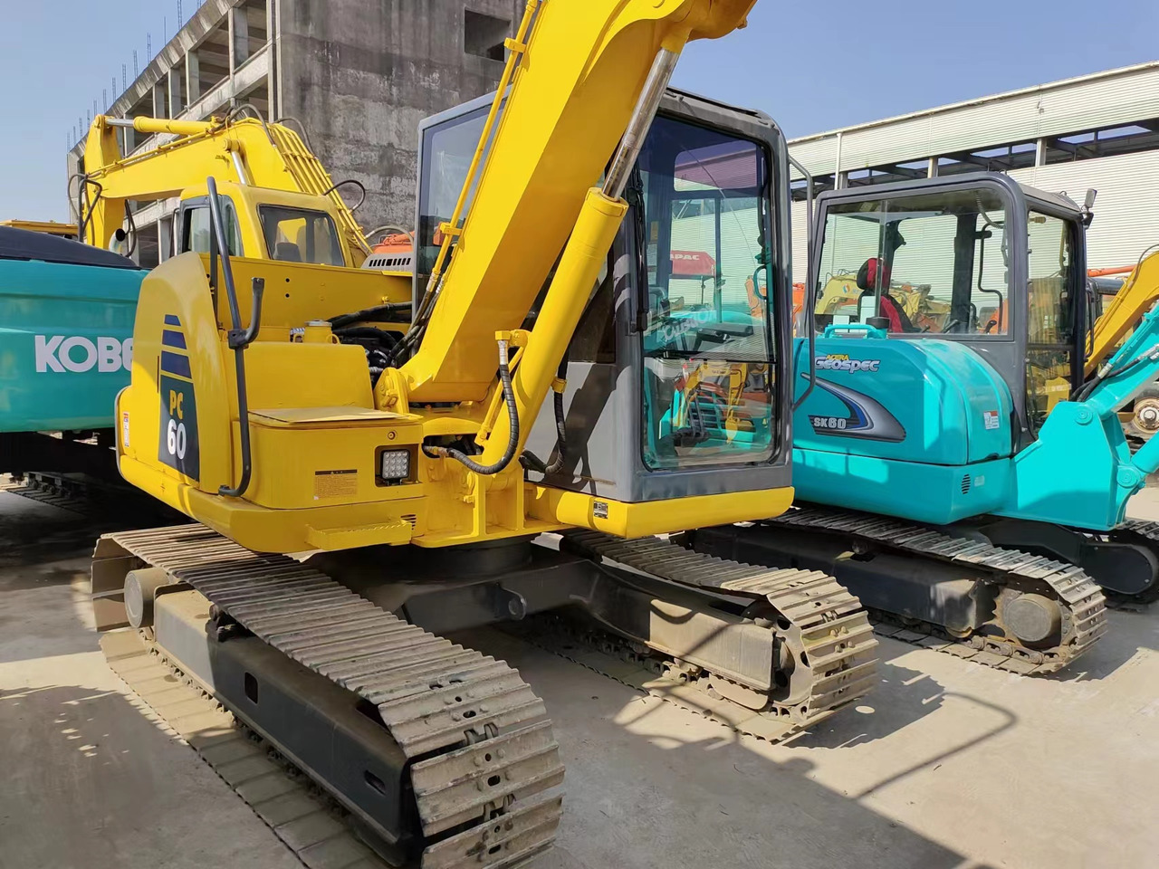 KOMATSU PC60-8 - Mini bager: slika 2 KOMATSU PC60-8 - Mini bager: slika 2