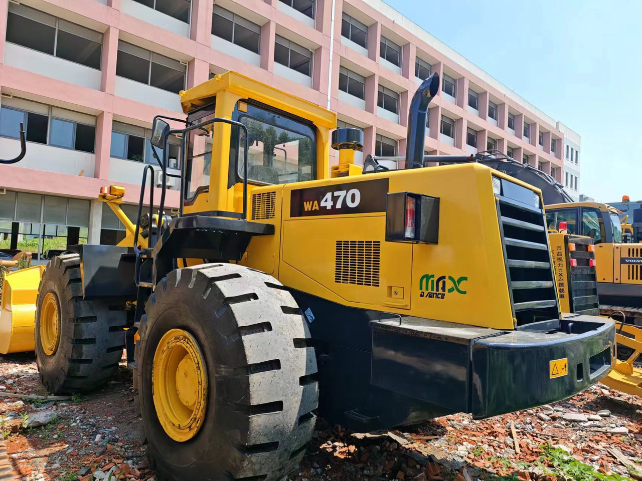 KOMATSU WA470-3 - Utovarivač točkaš: slika 3 KOMATSU WA470-3 - Utovarivač točkaš: slika 3