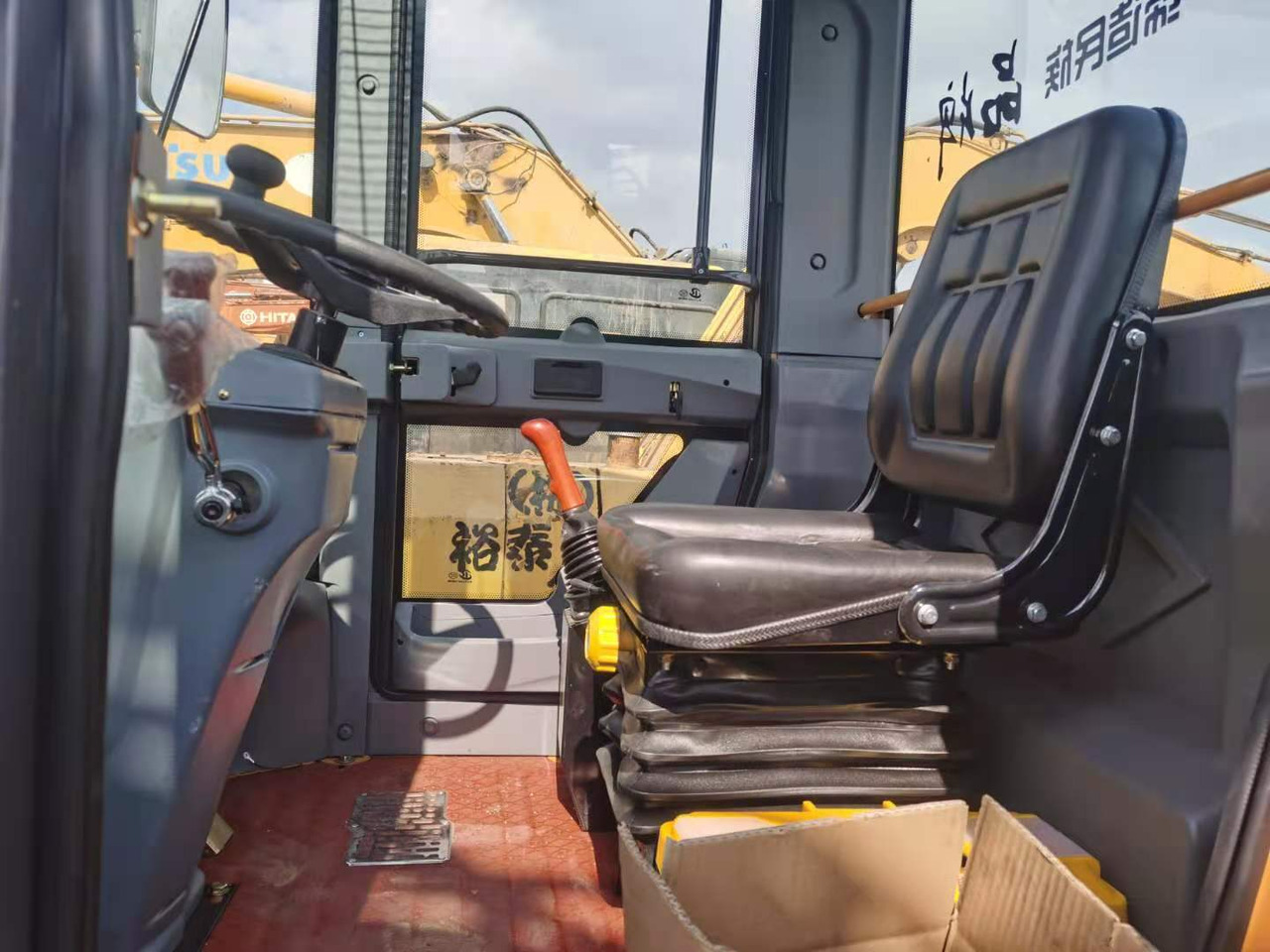 LUGONG L928 - Utovarivač točkaš: slika 4 LUGONG L928 - Utovarivač točkaš: slika 4