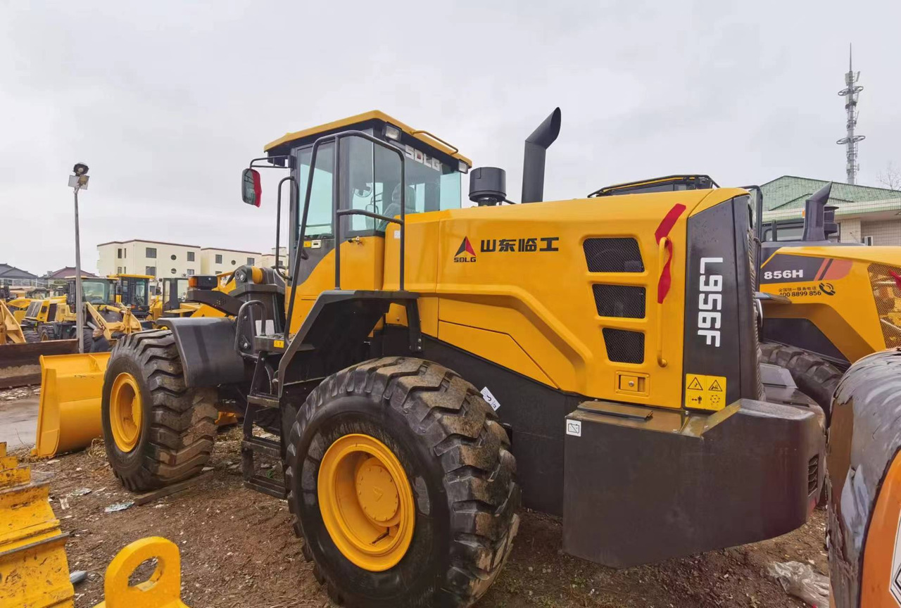 SDLG L956F - Utovarivač točkaš: slika 4 SDLG L956F - Utovarivač točkaš: slika 4