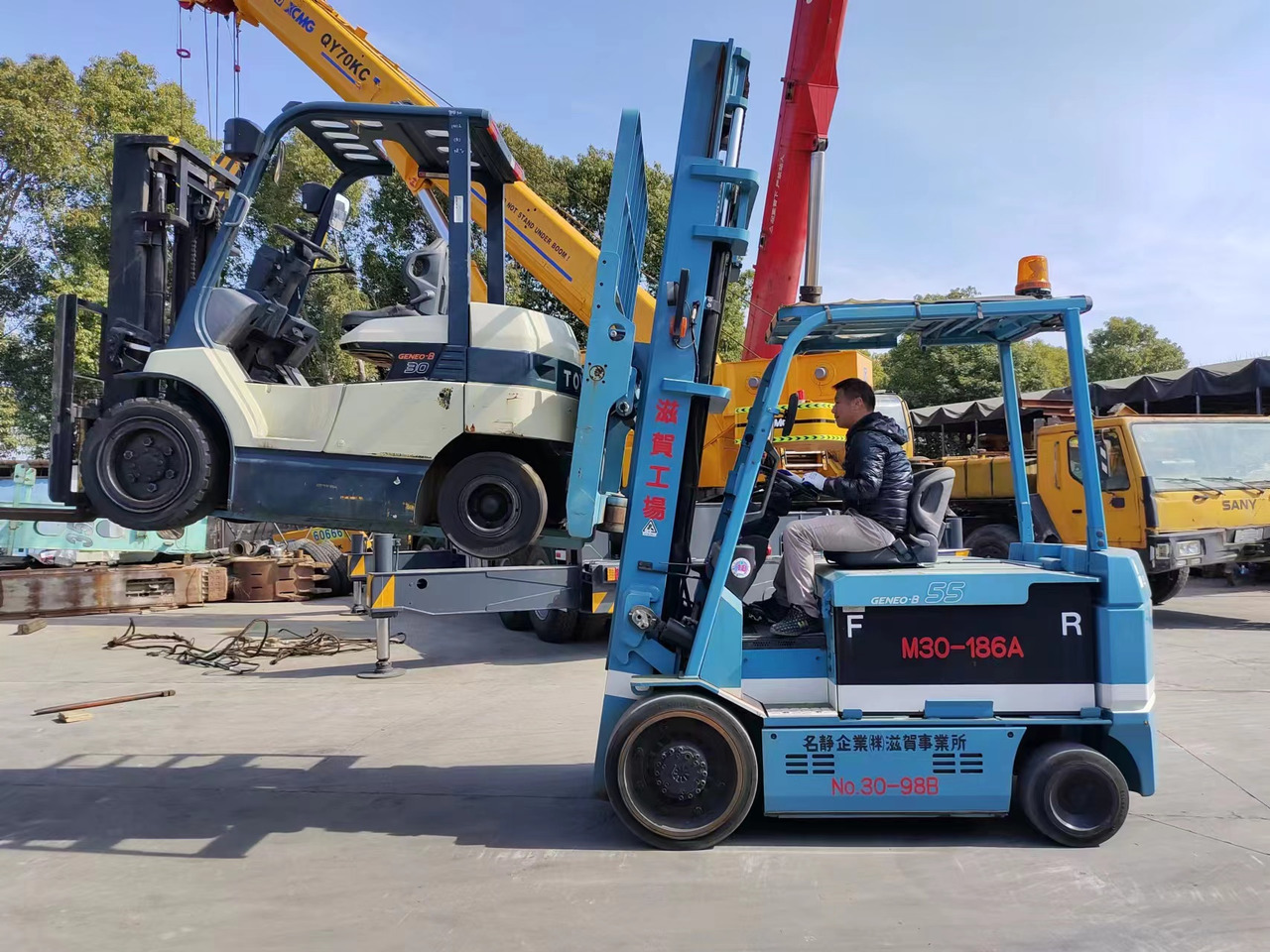 TOYOTA 7FBCU55 electric forklift from Japan original - Električni viljuškar: slika 3 TOYOTA 7FBCU55 electric forklift from Japan original - Električni viljuškar: slika 3