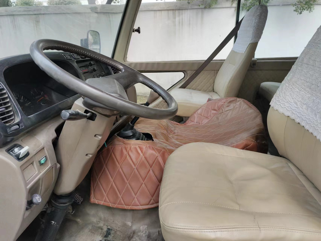 TOYOTA coaster - Minibus, Putnički kombi: slika 5 TOYOTA coaster - Minibus, Putnički kombi: slika 5