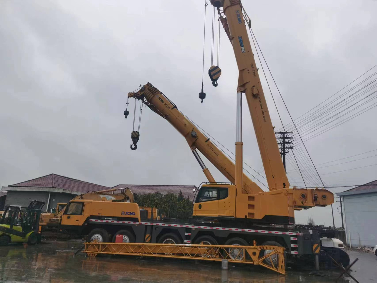 XCMG QY100K - Pokretni kran: slika 2 XCMG QY100K - Pokretni kran: slika 2