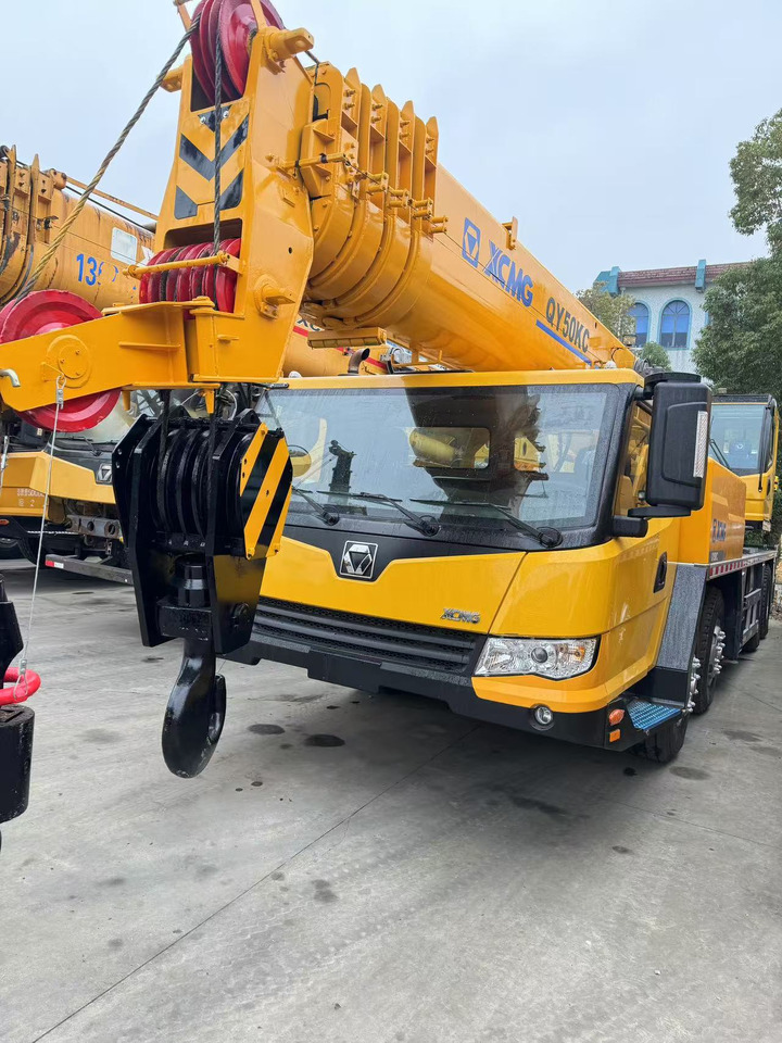 XCMG QY50KC QY50 CHINA TRUCK CRANE 50TONS - Pokretni kran: slika 1 XCMG QY50KC QY50 CHINA TRUCK CRANE 50TONS - Pokretni kran: slika 1