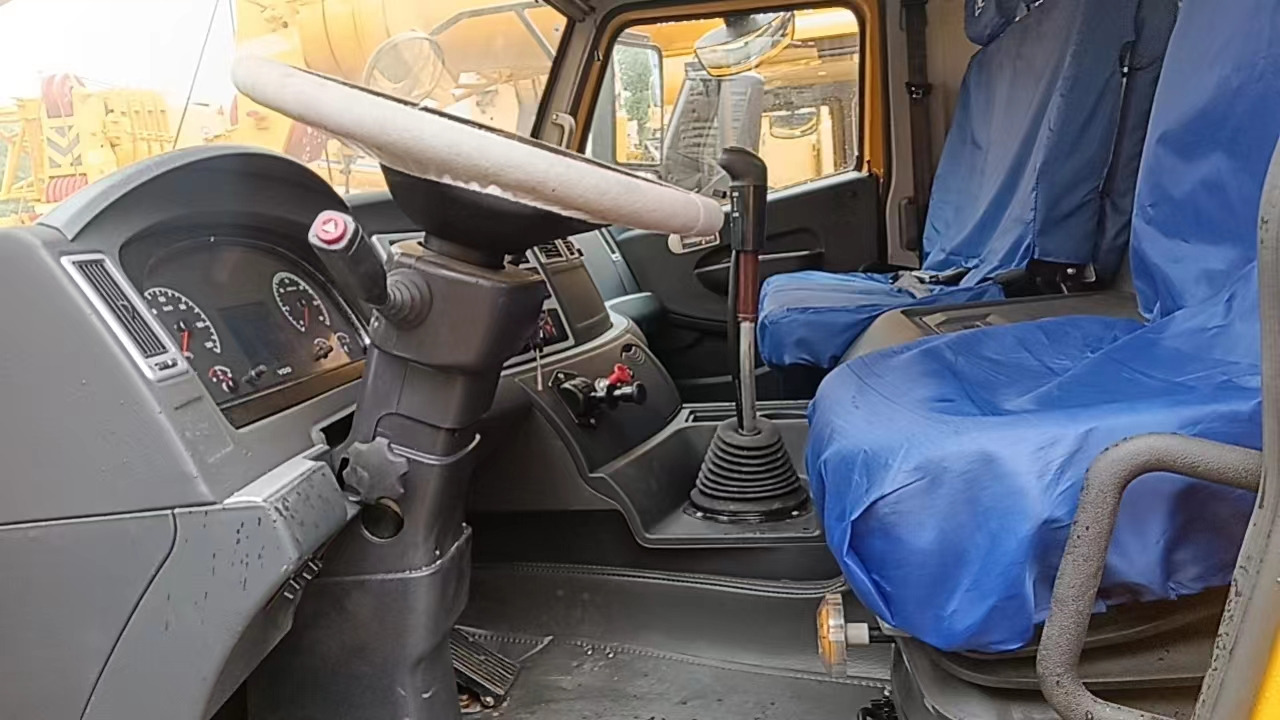 XCMG QY55K QY50K QY70K QY100K original XCMG made in China - Pokretni kran: slika 5 XCMG QY55K QY50K QY70K QY100K original XCMG made in China - Pokretni kran: slika 5