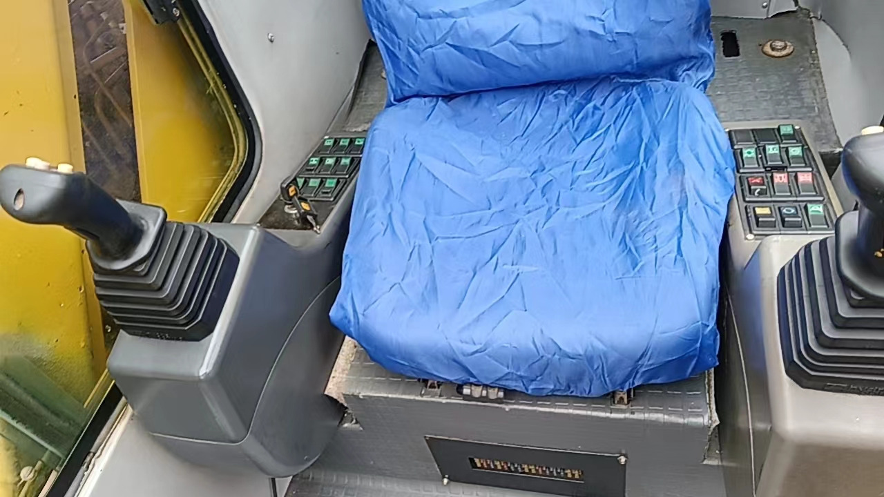 XCMG QY55K QY50K QY70K QY100K original XCMG made in China - Pokretni kran: slika 4 XCMG QY55K QY50K QY70K QY100K original XCMG made in China - Pokretni kran: slika 4