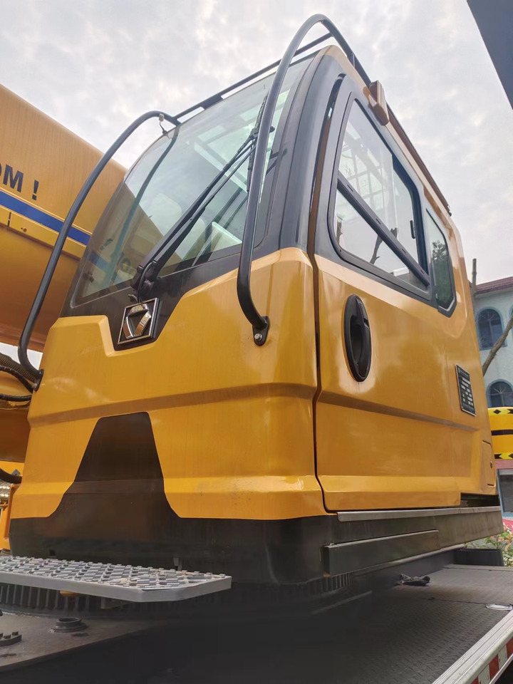 XCMG QY70K - Pokretni kran: slika 3 XCMG QY70K - Pokretni kran: slika 3