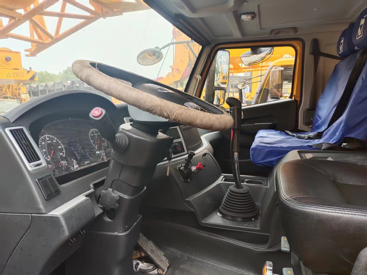 XCMG QY70K - Pokretni kran: slika 4 XCMG QY70K - Pokretni kran: slika 4