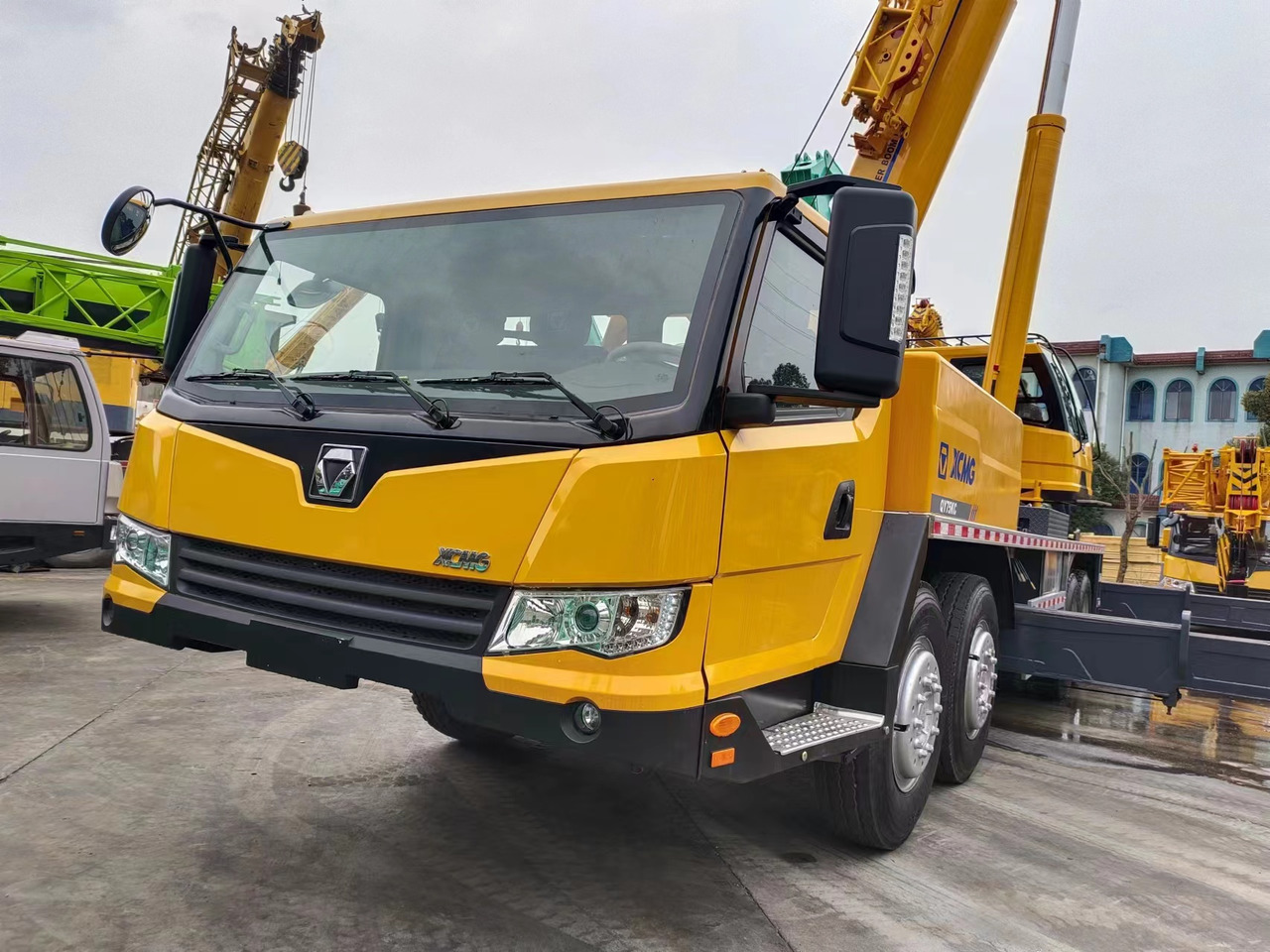 XCMG QY75K - Pokretni kran: slika 2 XCMG QY75K - Pokretni kran: slika 2