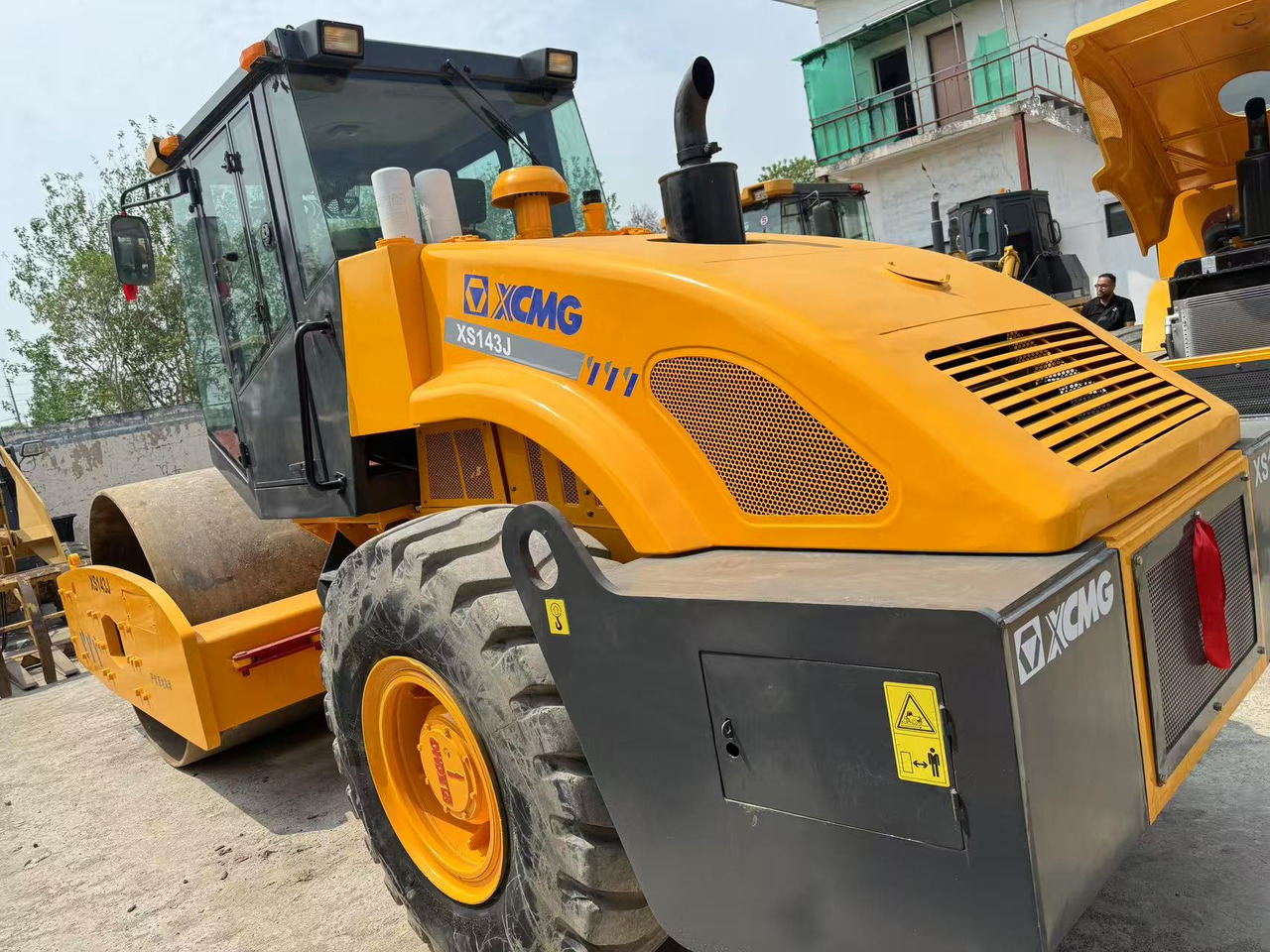 XCMG XS143J - Valjak za puteve: slika 3 XCMG XS143J - Valjak za puteve: slika 3