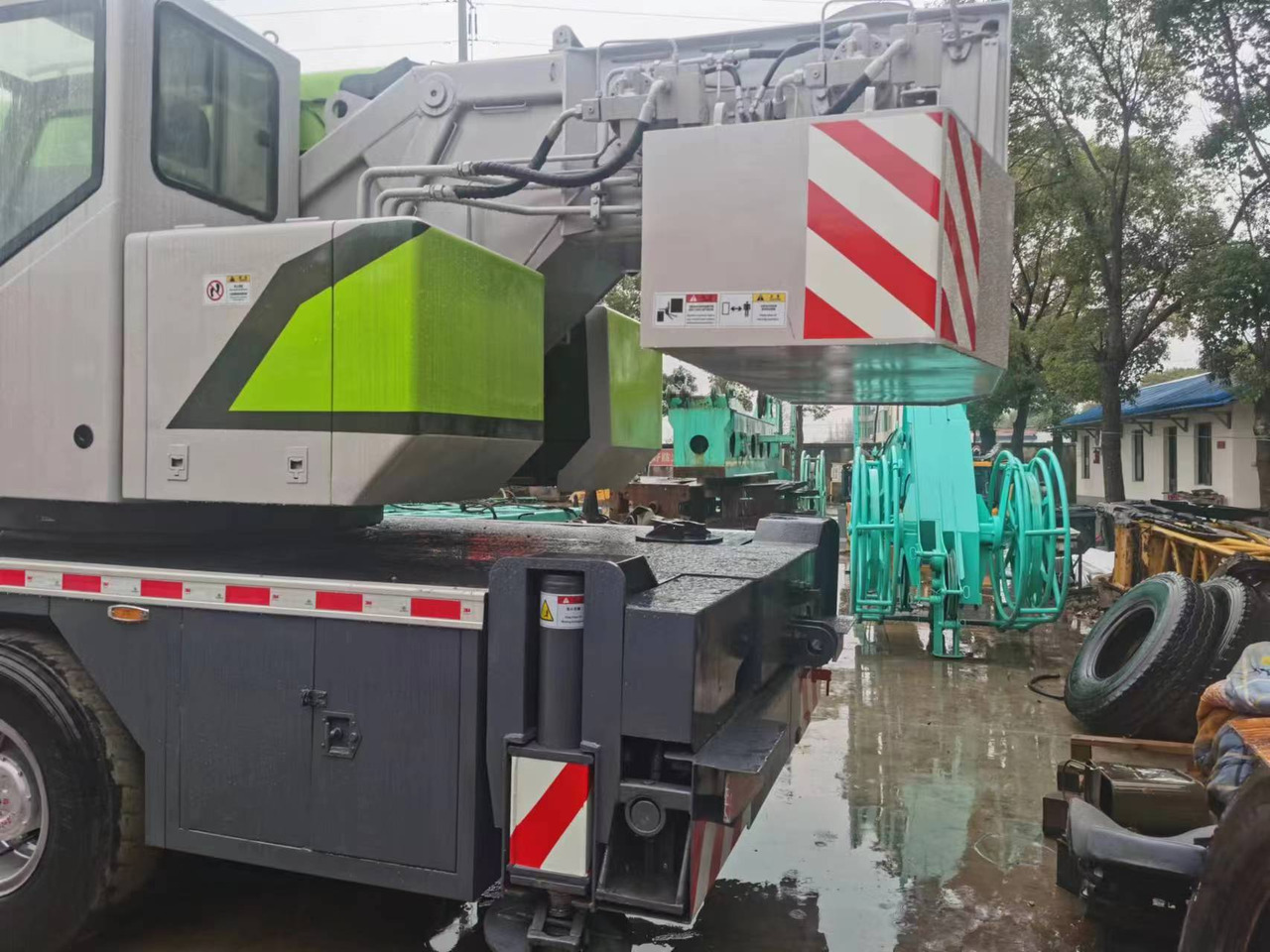 ZOOMLION ZTC251V - Pokretni kran: slika 5 ZOOMLION ZTC251V - Pokretni kran: slika 5