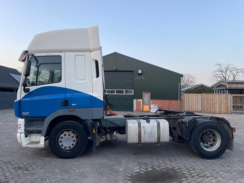 DAF CF 85 Tractor unit - Tegljač: slika 4 DAF CF 85 Tractor unit - Tegljač: slika 4