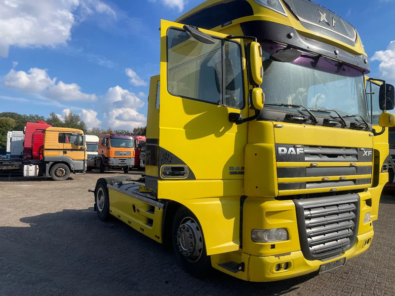 DAF XF 105.460 Tractor unit - Tegljač: slika 1 DAF XF 105.460 Tractor unit - Tegljač: slika 1