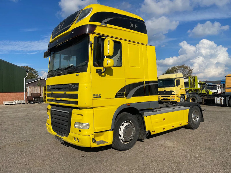 DAF XF 105.460 Tractor unit - Tegljač: slika 3 DAF XF 105.460 Tractor unit - Tegljač: slika 3