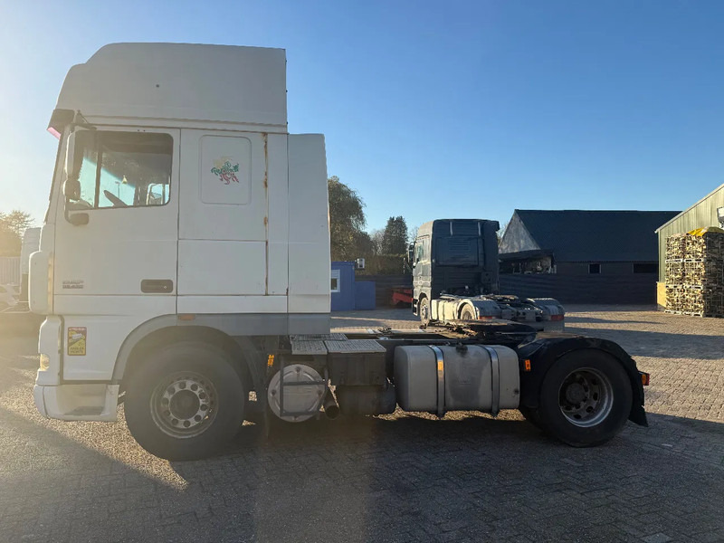 DAF XF 95.430 Tractor Unit - Tegljač: slika 5 DAF XF 95.430 Tractor Unit - Tegljač: slika 5