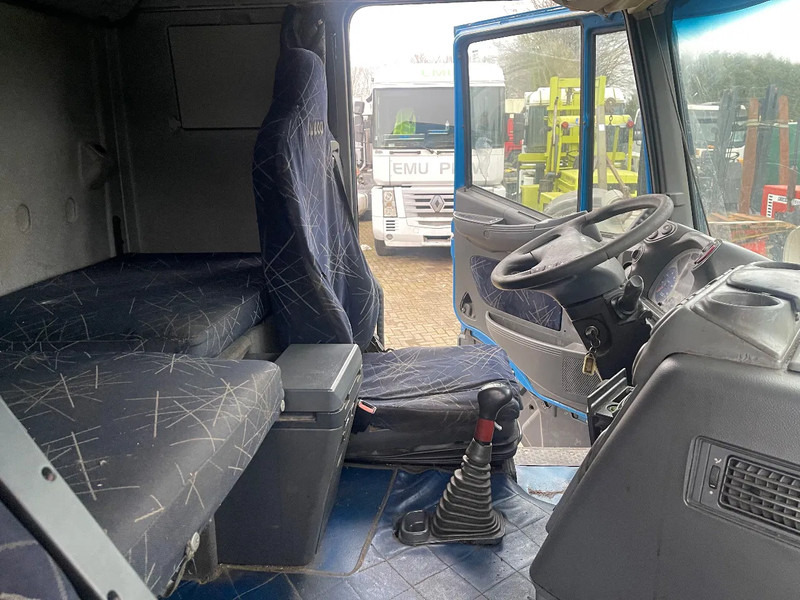 Interior photo 4: Tegljač Iveco Stralis 430