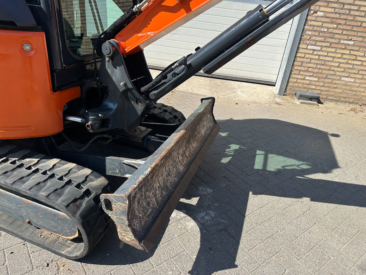 Mini bager Hitachi ZX26U-6CR: slika 21