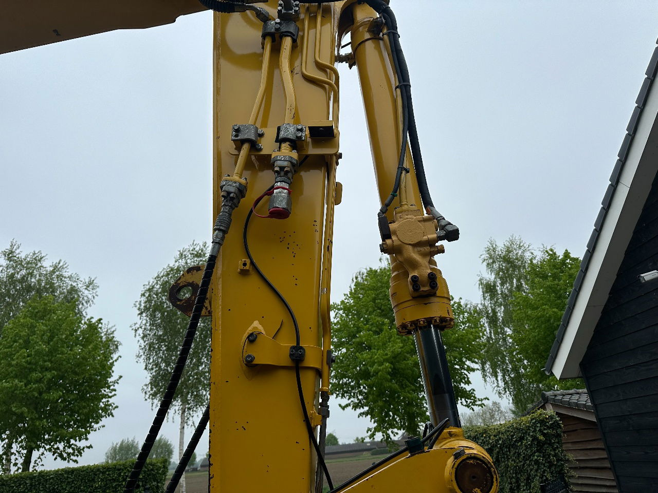 Bager točkaš Komatsu PW160-8: slika 15