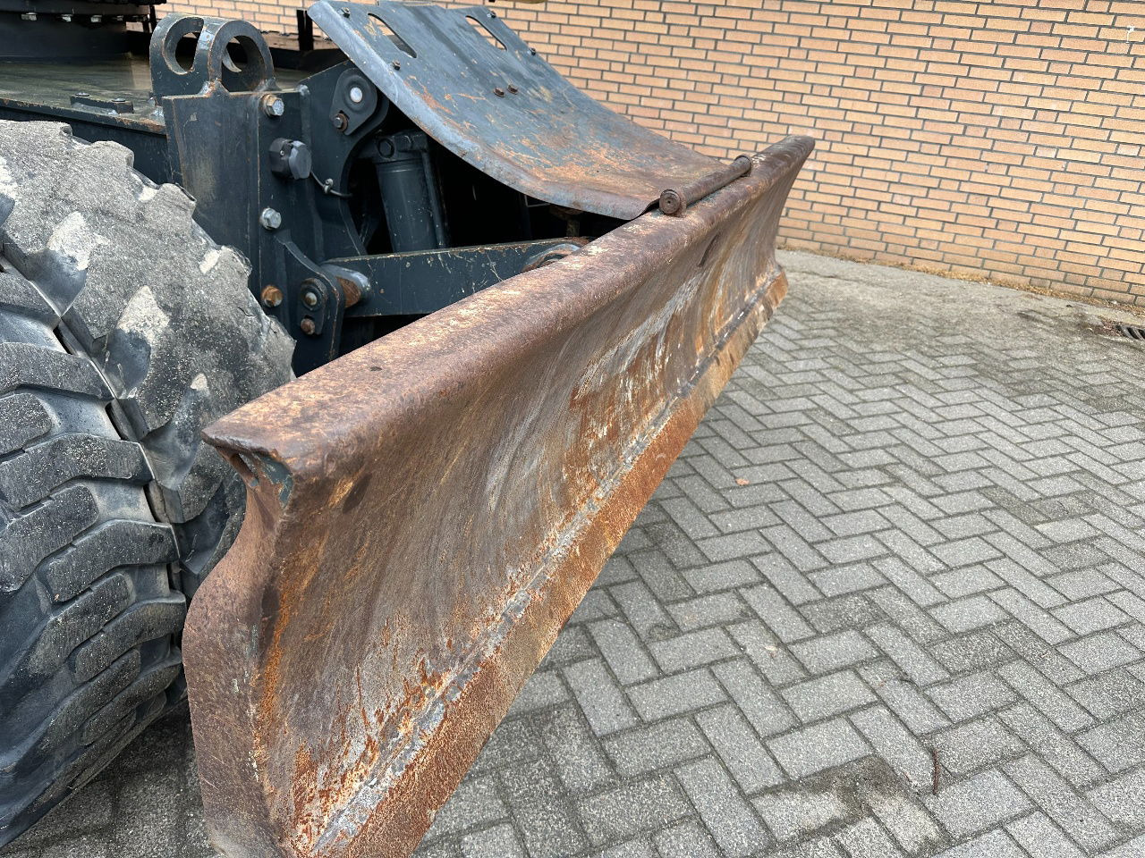 Bager točkaš Komatsu PW160-8: slika 19