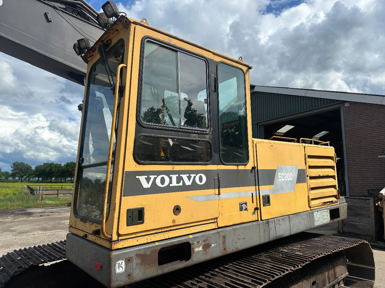 Volvo EC200 - Bager guseničar: slika 2 Volvo EC200 - Bager guseničar: slika 2