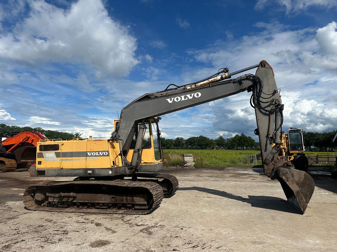Volvo EC200 - Bager guseničar: slika 4 Volvo EC200 - Bager guseničar: slika 4