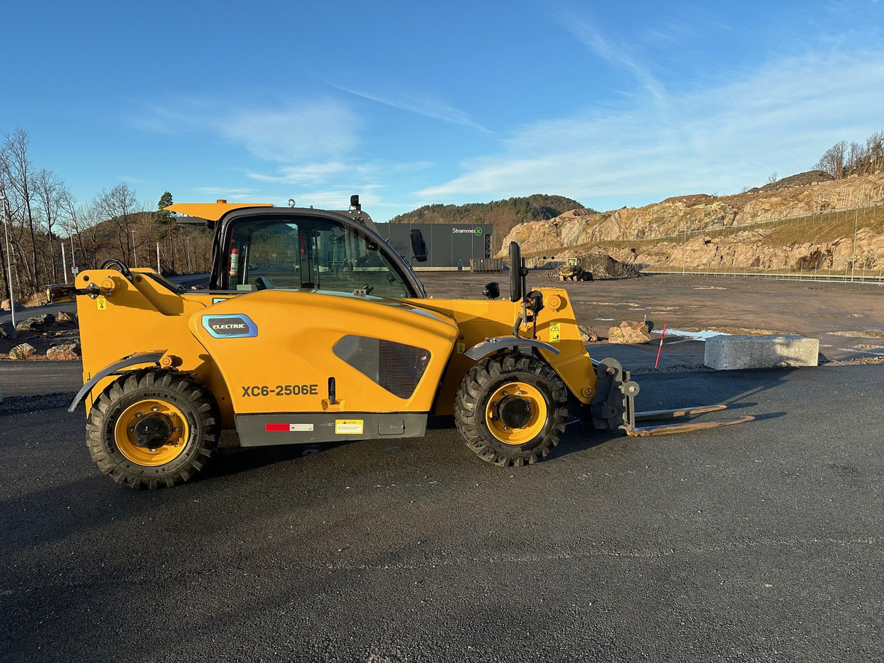 Andre XCMG 2506E #ELECTRIC - Teleskopski upravljač: slika 5 Andre XCMG 2506E #ELECTRIC - Teleskopski upravljač: slika 5