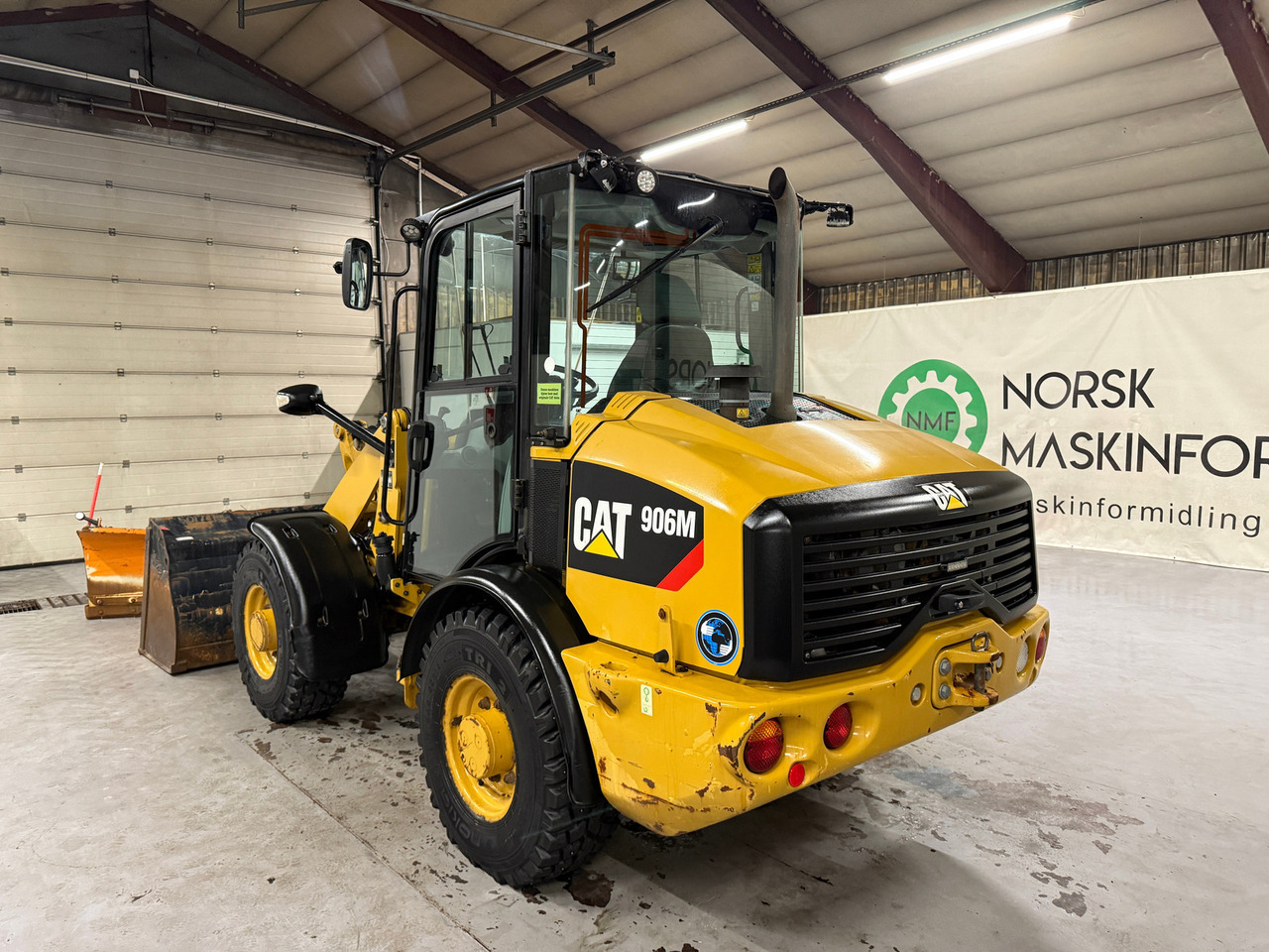 Cat 906M High Flow, 40 km/t med skuff og plog # TIL LEIE# - Utovarivač točkaš: slika 3 Cat 906M High Flow, 40 km/t med skuff og plog # TIL LEIE# - Utovarivač točkaš: slika 3
