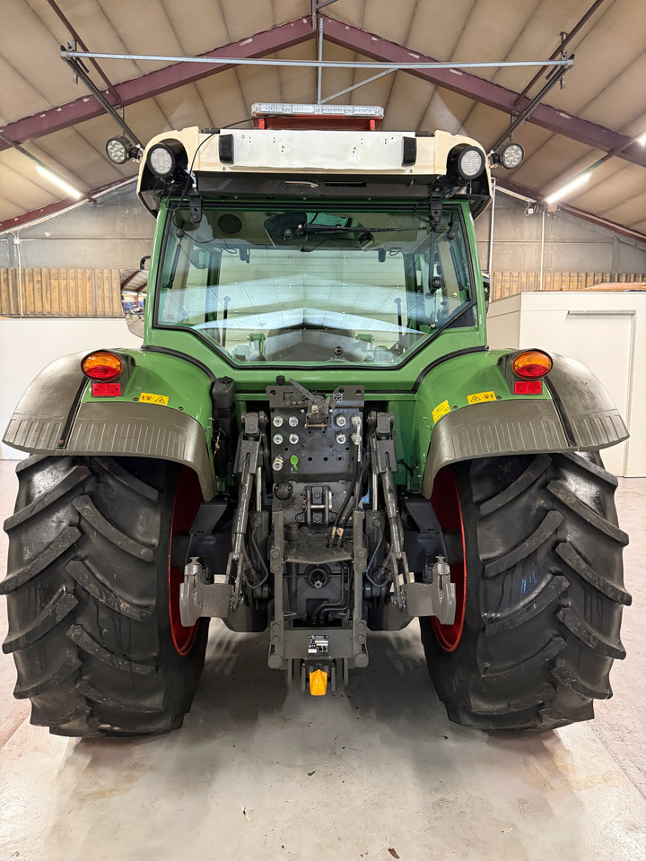 Fendt 211 Vario TMS - Traktor: slika 4 Fendt 211 Vario TMS - Traktor: slika 4
