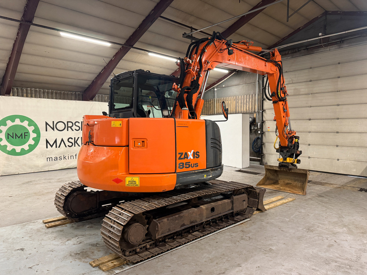 Hitachi ZX85US-5A - Mini bager: slika 5 Hitachi ZX85US-5A - Mini bager: slika 5