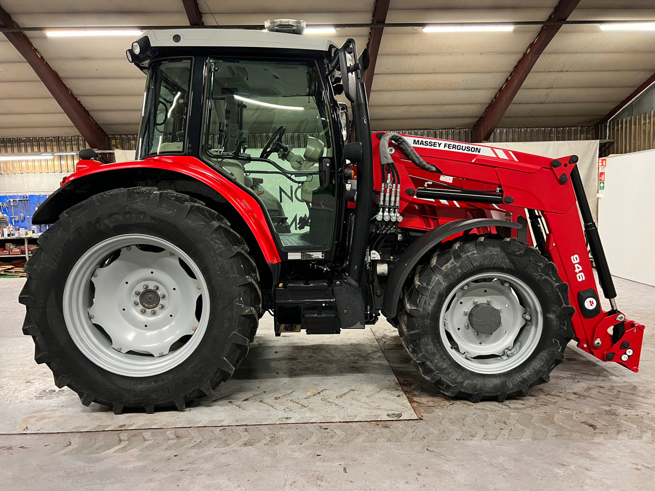 Massey Ferguson 5612 Dyna 4 #KUN 925 Timer# - Traktor: slika 4 Massey Ferguson 5612 Dyna 4 #KUN 925 Timer# - Traktor: slika 4