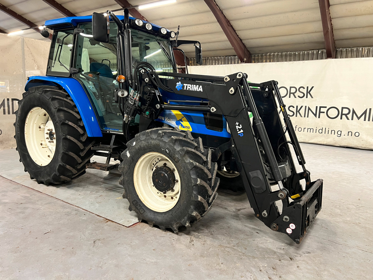 New Holland T 5050 #KUN 3844 Timer# - Traktor: slika 4 New Holland T 5050 #KUN 3844 Timer# - Traktor: slika 4