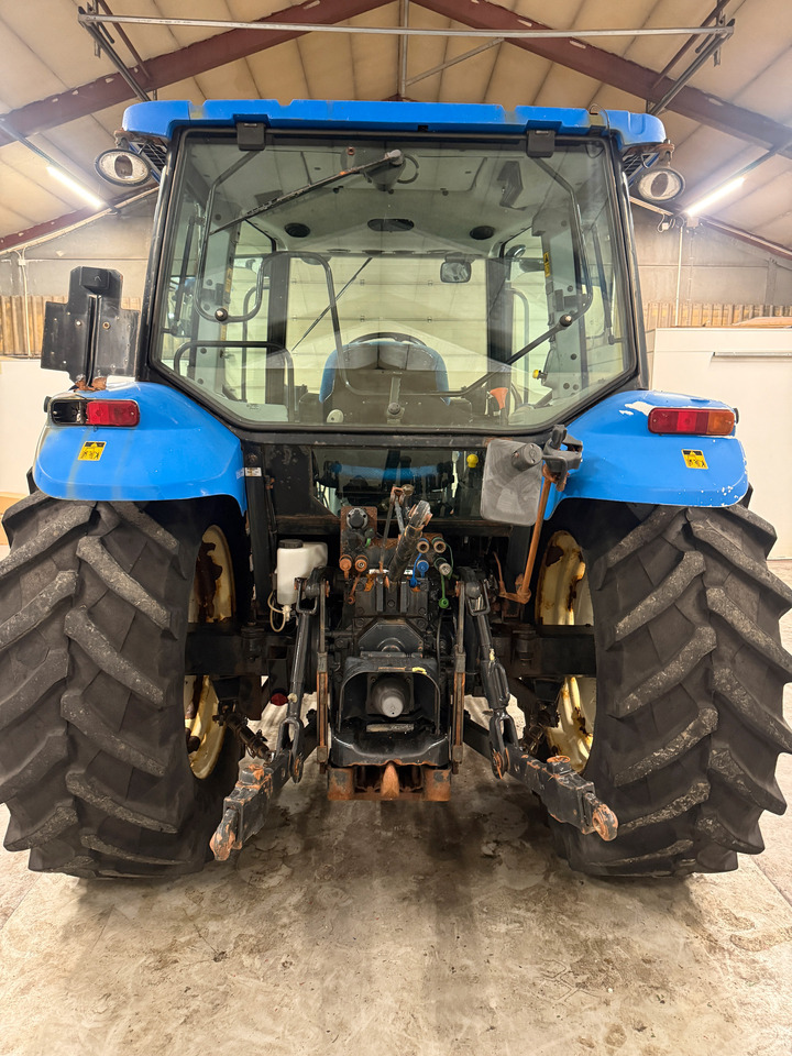 New Holland T5060 - Traktor: slika 4 New Holland T5060 - Traktor: slika 4