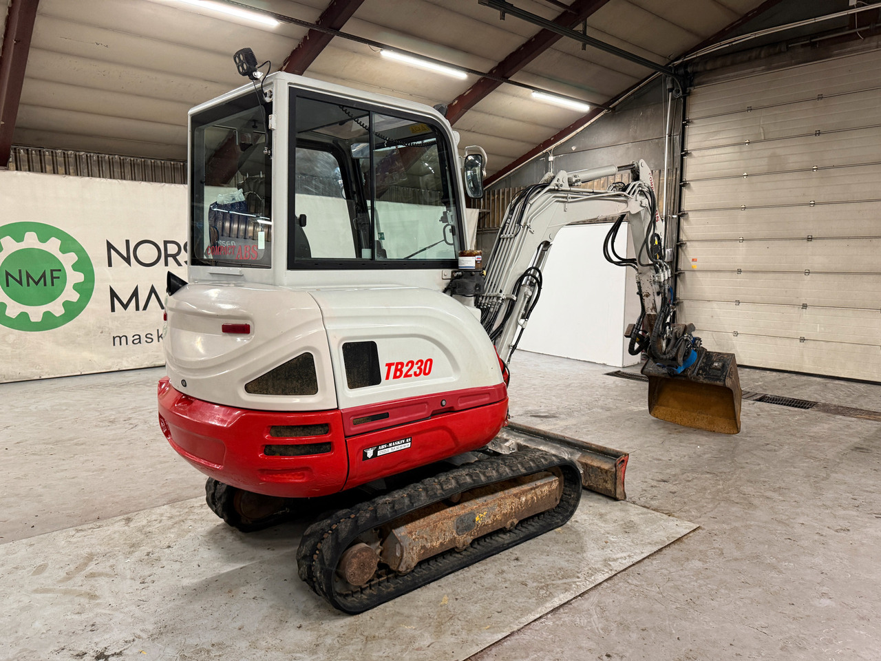 Takeuchi TB230 - Mini bager: slika 5 Takeuchi TB230 - Mini bager: slika 5