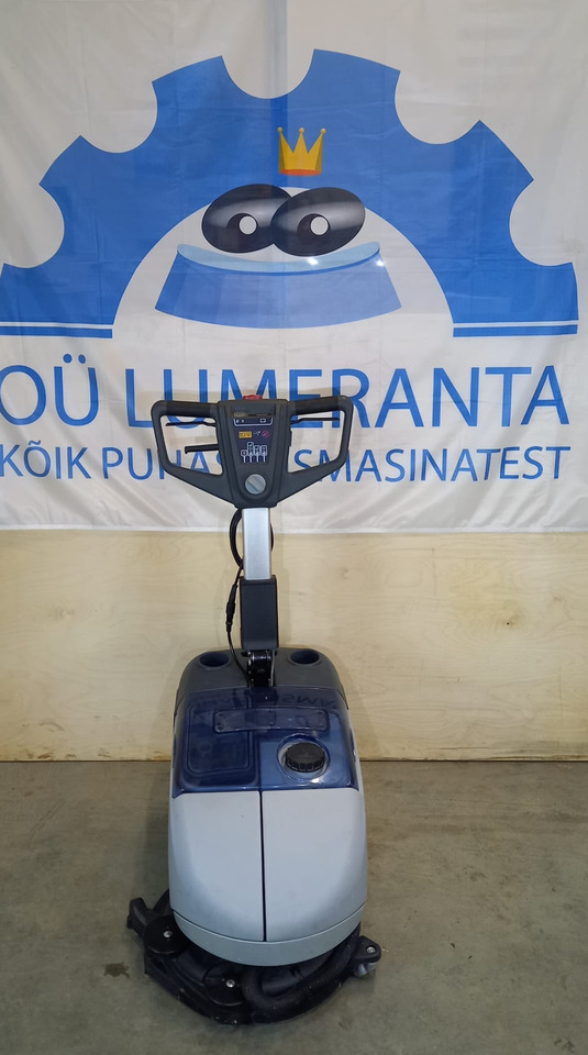 NILFISK SC351 - Mašina za pranje podova: slika 1 NILFISK SC351 - Mašina za pranje podova: slika 1