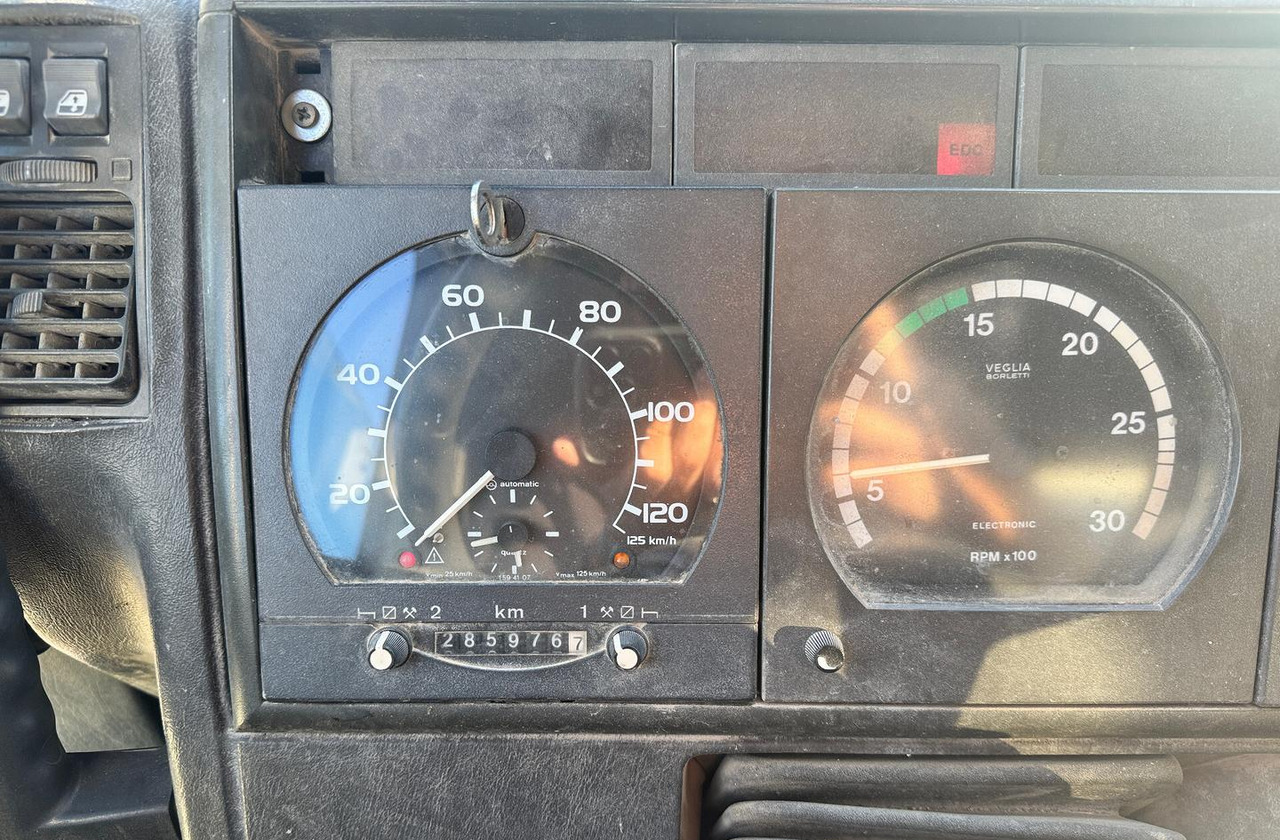 Betonpompa CIFA Iveco Trakker 410E44 - Mikser pumpa: slika 5 Betonpompa CIFA Iveco Trakker 410E44 - Mikser pumpa: slika 5