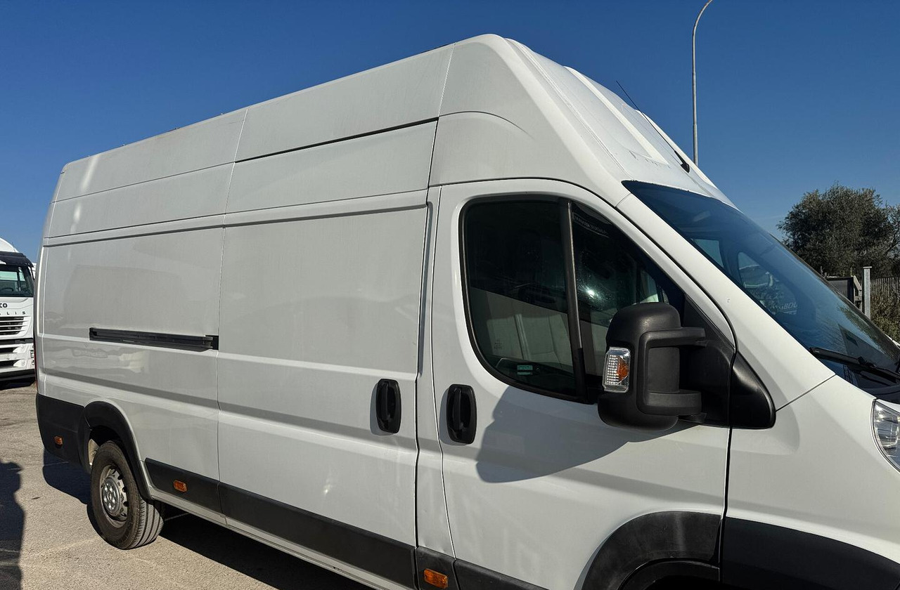 CITROEN Y DUMFC FYL - 110 kw - Furgon: slika 4 CITROEN Y DUMFC FYL - 110 kw - Furgon: slika 4
