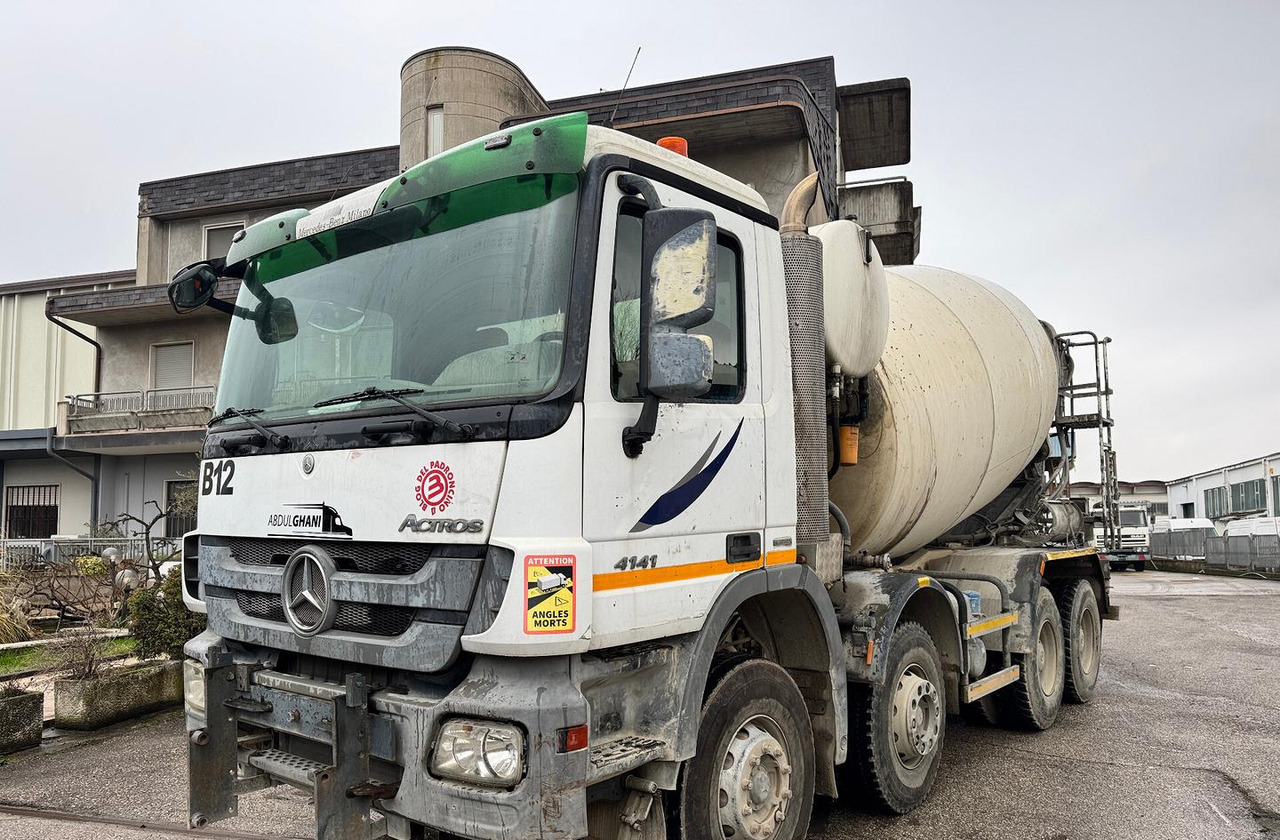 Mercedes actros 4141 betoniera armec - Mikser za beton: slika 2 Mercedes actros 4141 betoniera armec - Mikser za beton: slika 2